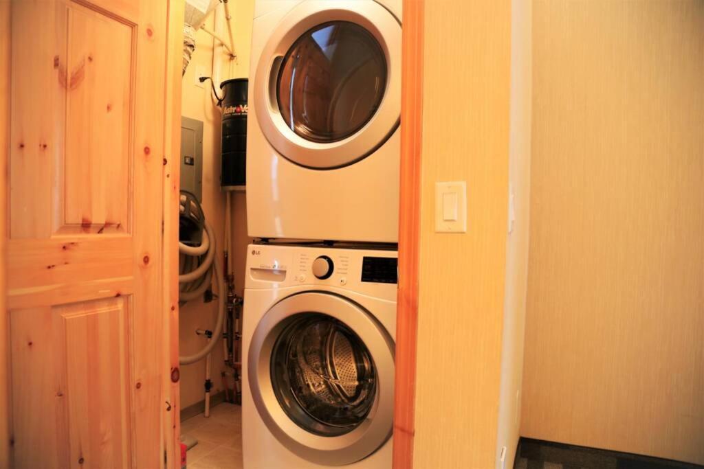Mountainview -Privatechalet Sleep7- 5Min To Dt Vacation Home 坎莫尔 外观 照片